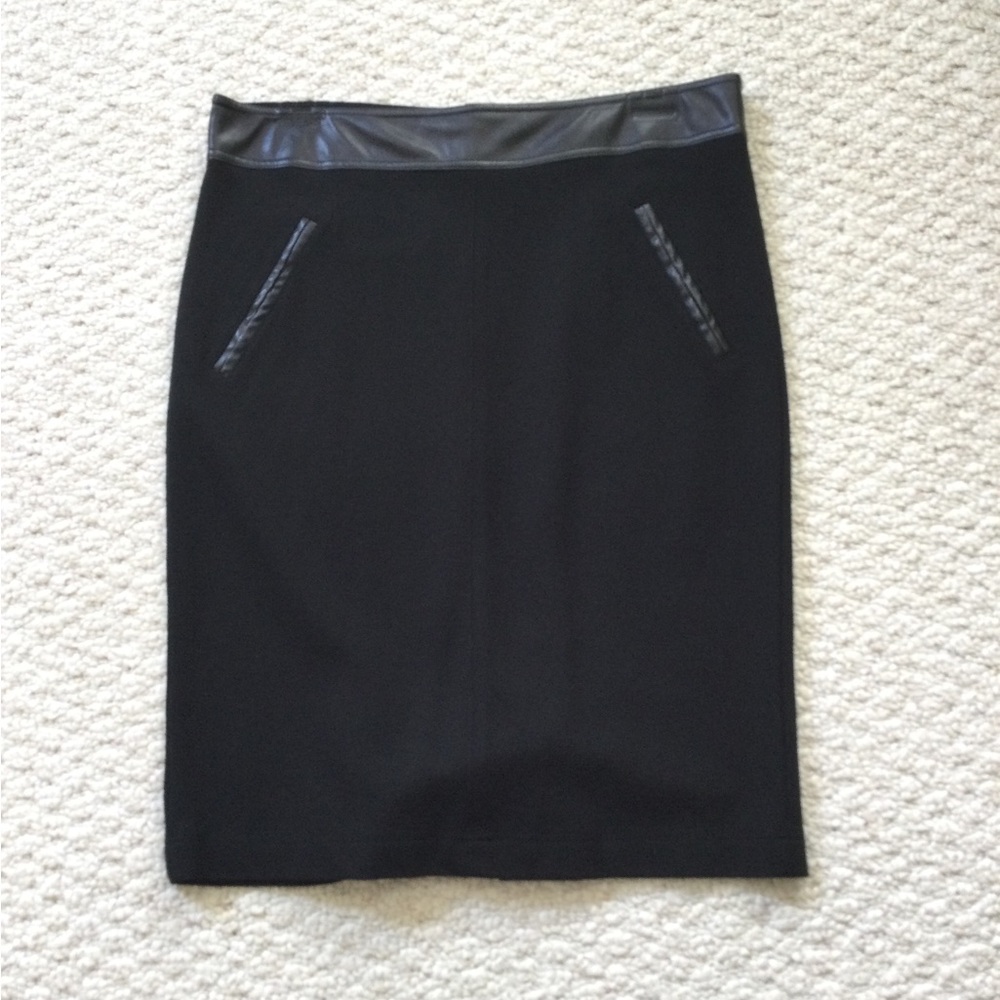 Carmen Marc Valvo pencil skirt